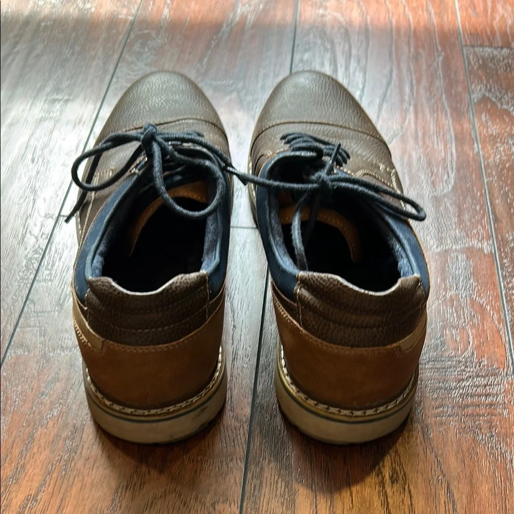Classic Brown Leather Derby Shoes with Stitched Sole